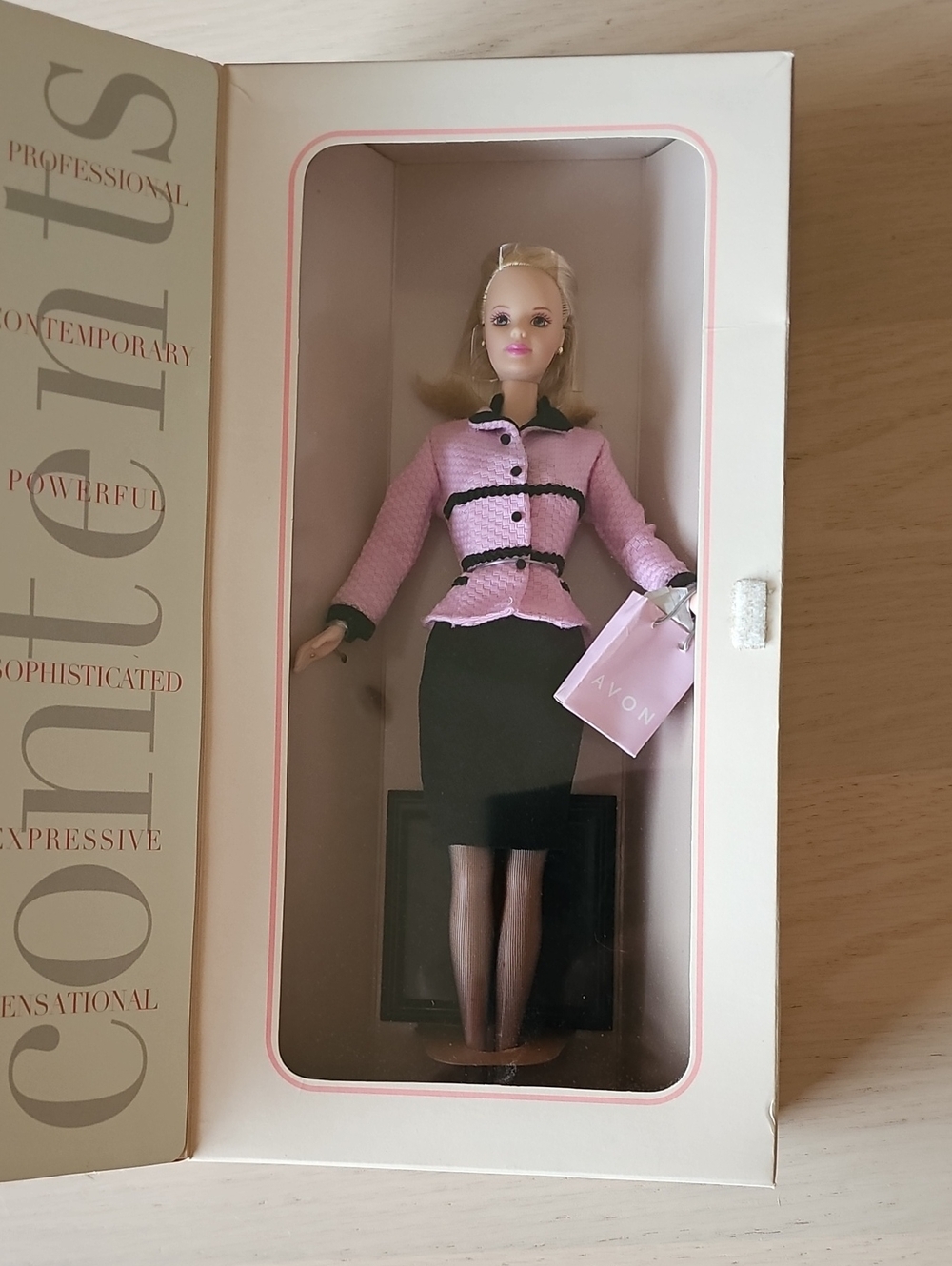 Avon Calling Vintage Special Edition Barbie Doll New In Box - Picture 2 of 5
